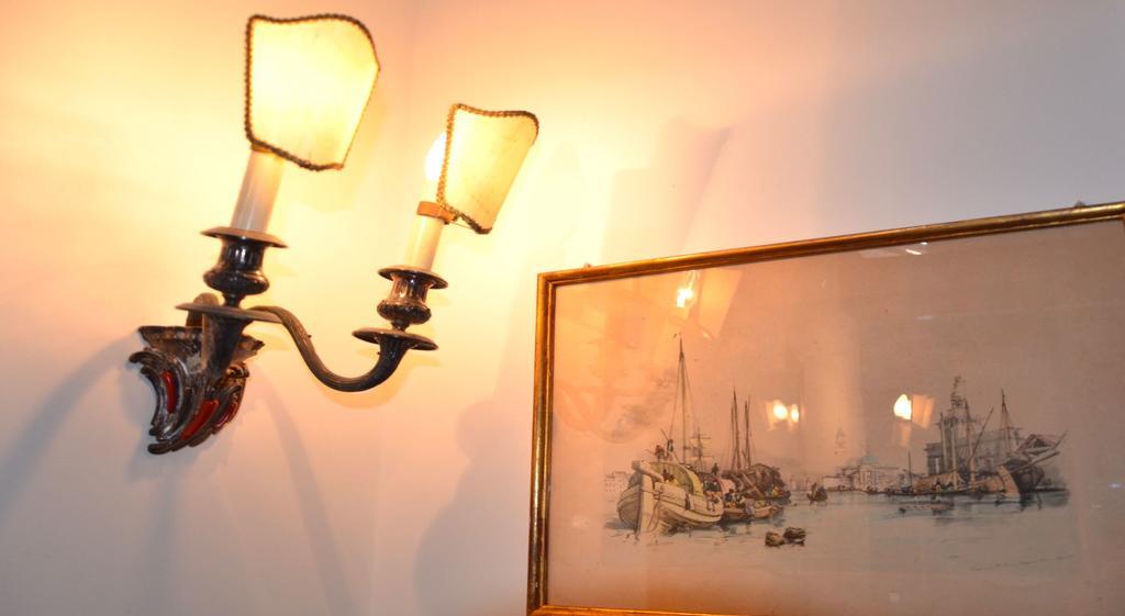 Ca Sagredo Al Ponte Venedig Exteriör bild